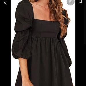 Women’s black puff sleeve dress